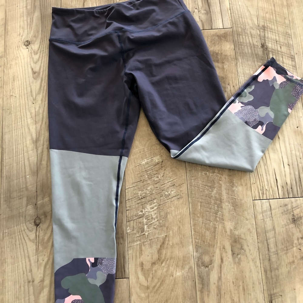 Zyia active